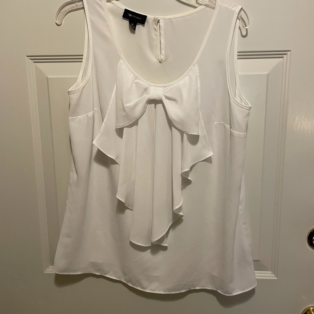Bow tank